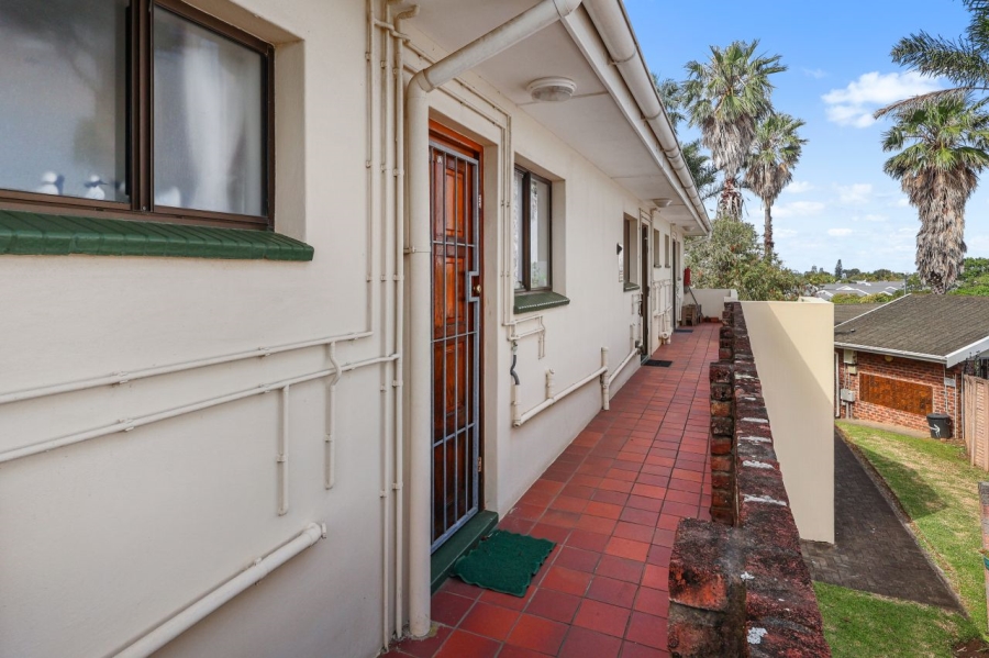1 Bedroom Property for Sale in Gonubie Eastern Cape